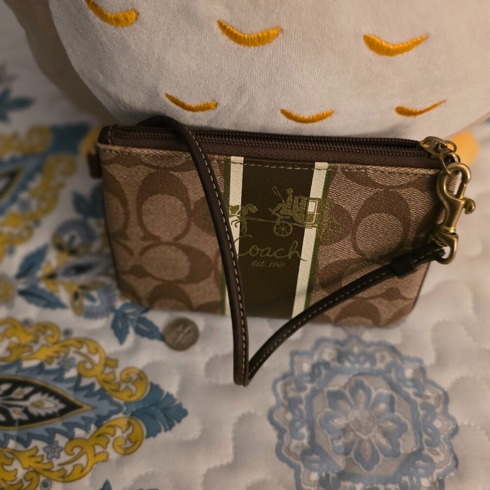 Coach wristlet